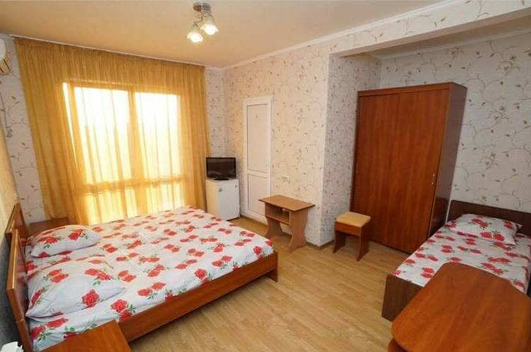 Трёхместный номер «Стандарт»