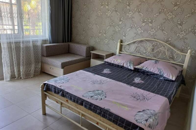 «Стандарт» на троих