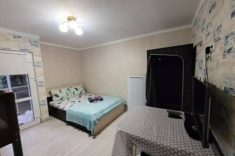 Комната на четверых с двуспалкой и двухярус кроват