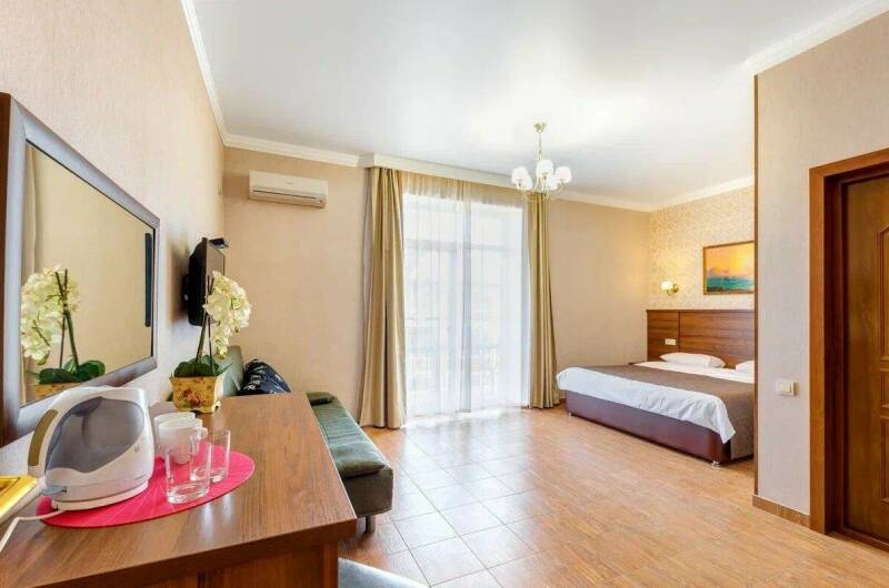 Четырехместный «Стандарт» с балконом