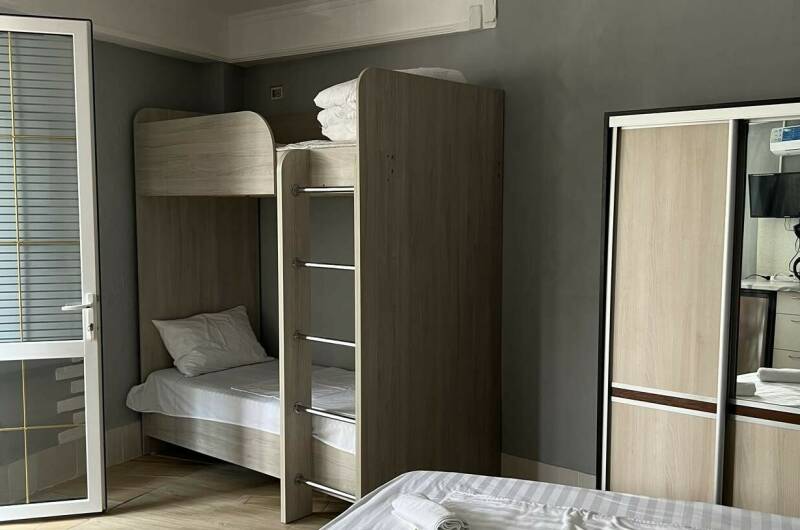 Четырёхместный номер с кухней номер 2