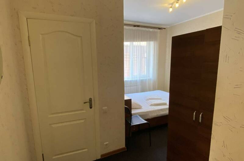 Стандарт с двухъярусной детской кроватью