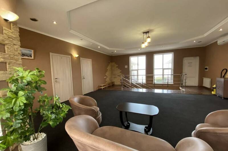 Стандарт с двухъярусной детской кроватью