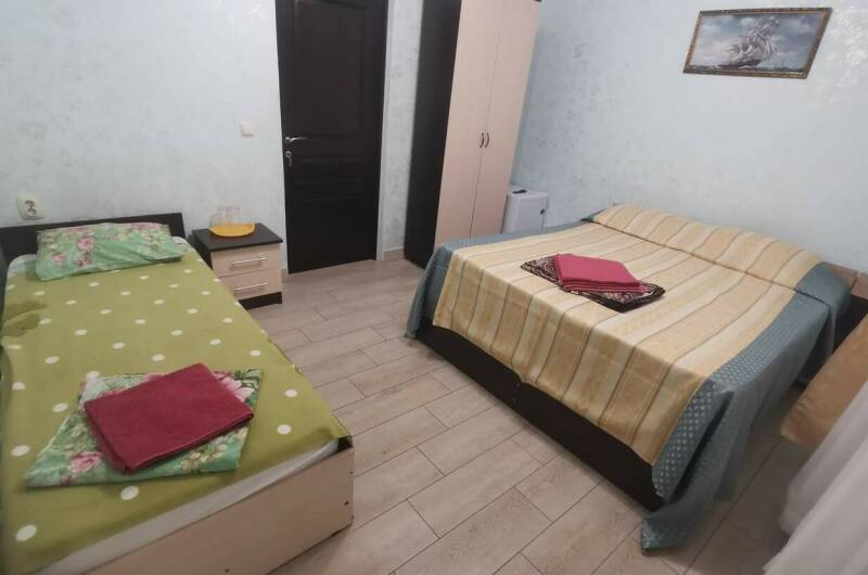 Стандартный трёхместный с удобствами