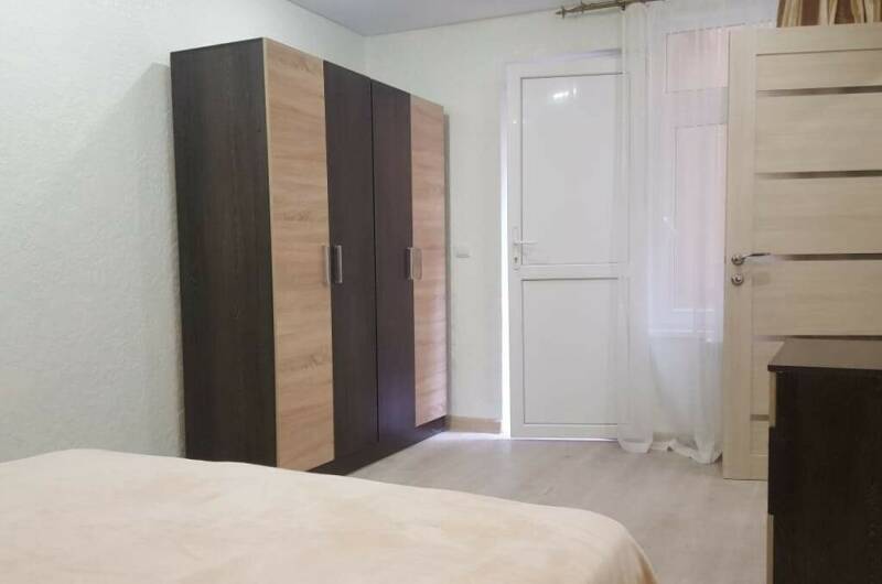 «Семейный» 2х комнатный с кухней и удобствами