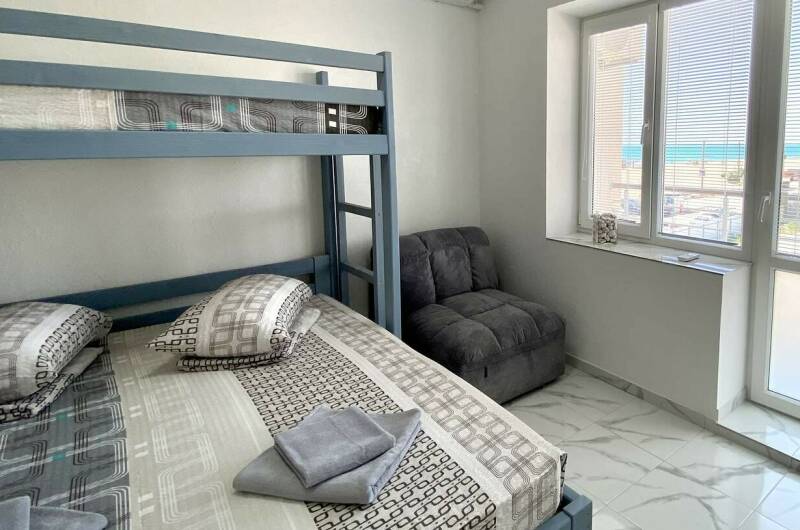 3-местный номер с балконом и видом на море