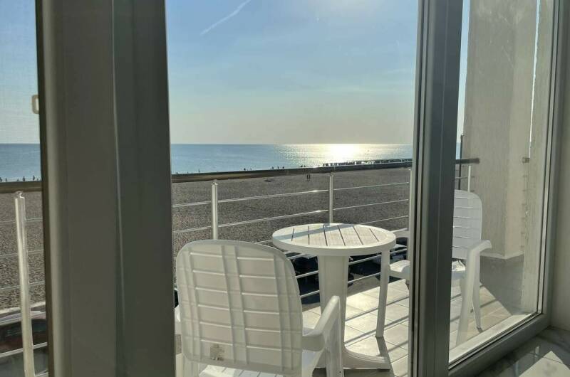 2-комнатный номер с балконом и видом на море