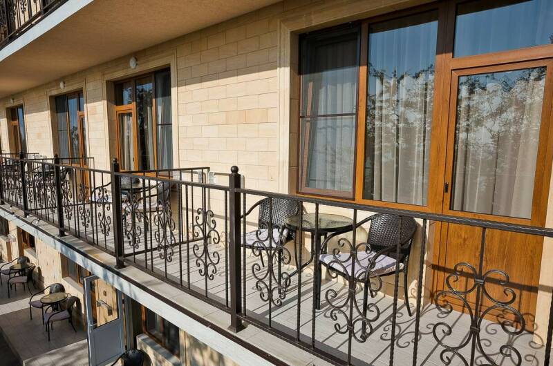 Трехместный номер с видом на море