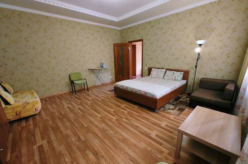 Апартаменты 5-местные с двориком (корпус Корвет)