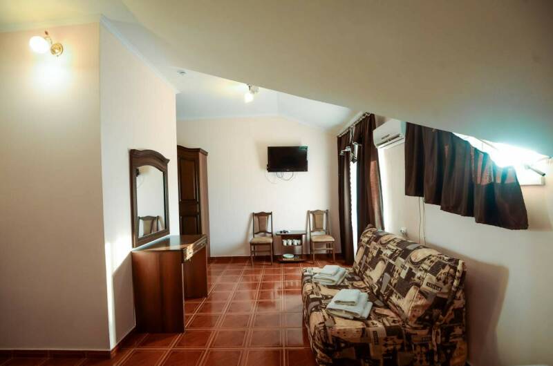 5-ти местный номер «Семейный» с балконом