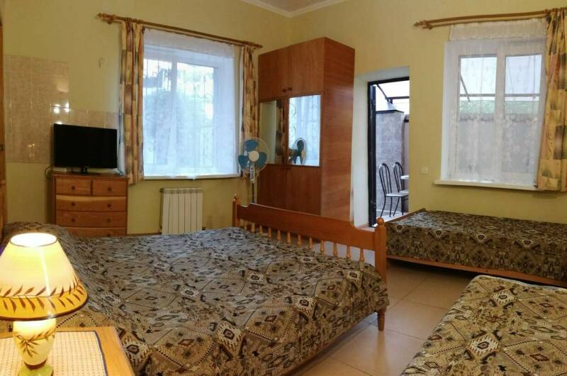 Четырехместный однокомнатный, первый этаж