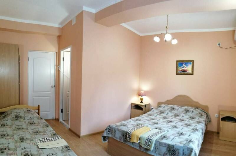 Трехместный № 1, третий этаж