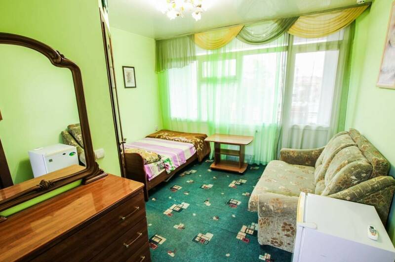 Трёхместный № 7