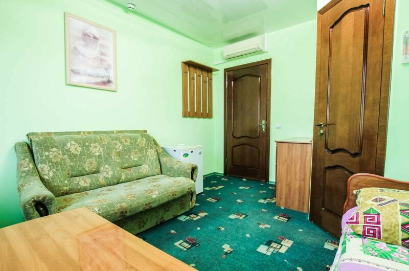 Трёхместный № 7