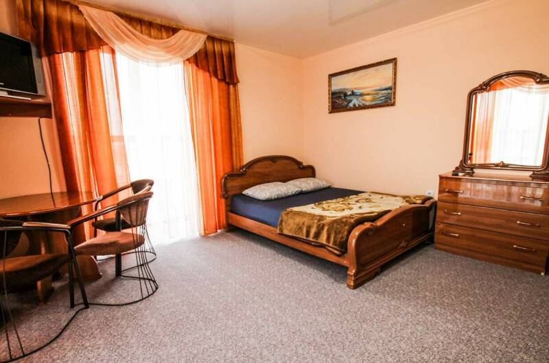 Четырёхместный номер (№ 9)