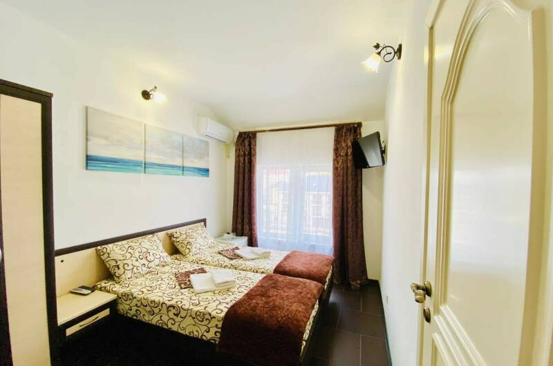 Двухкомнатный с двумя санузлами