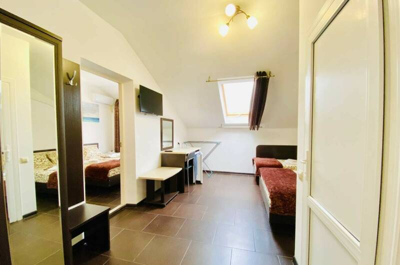 Двухкомнатный с двумя санузлами