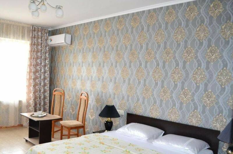 Двухместный «Улучшенный» с боковым видом на море