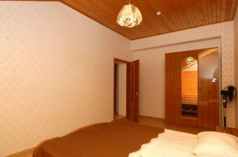 4-х местный 2-х комнатный номер с удобствами