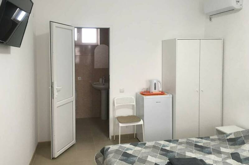 Комната на двух человек с удобствами на 2 этаже