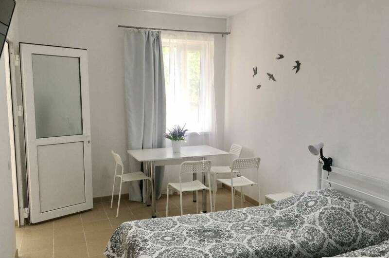 Двухкомнатный 1 этаж