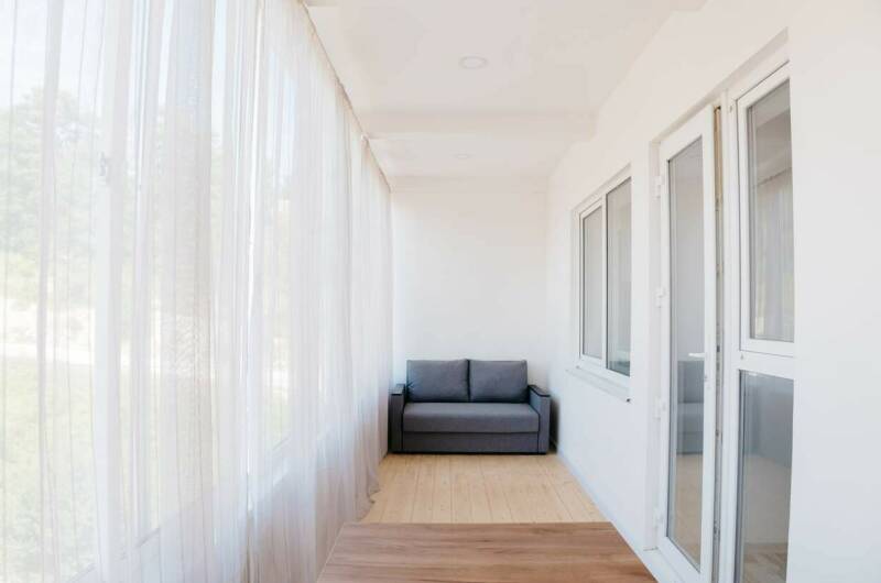 Апартаменты 2-комнатные с лоджией и балконом