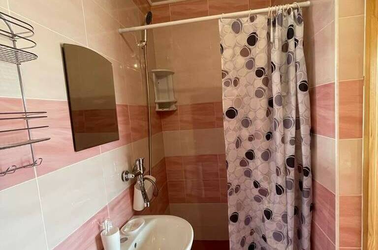 Номер 12 — 3-х местный номер