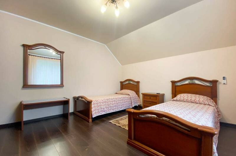 Двухместный номер с отдельными кроватями № 3