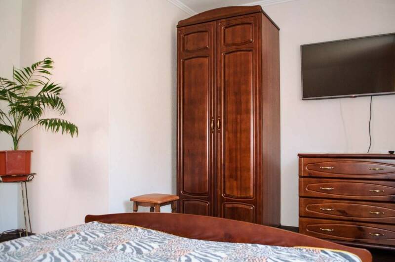 Трехместный номер с удобствами № 4