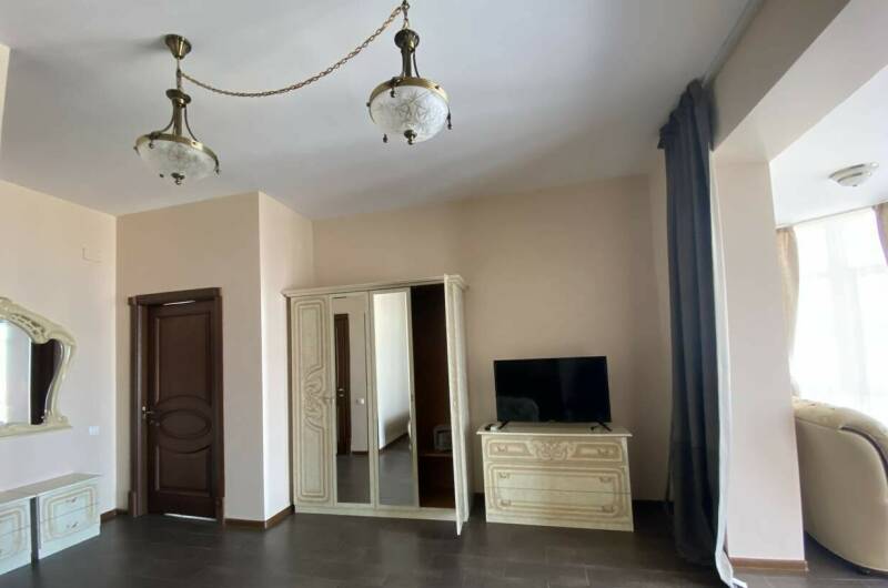 «Делюкс» двухкомнатный № 7