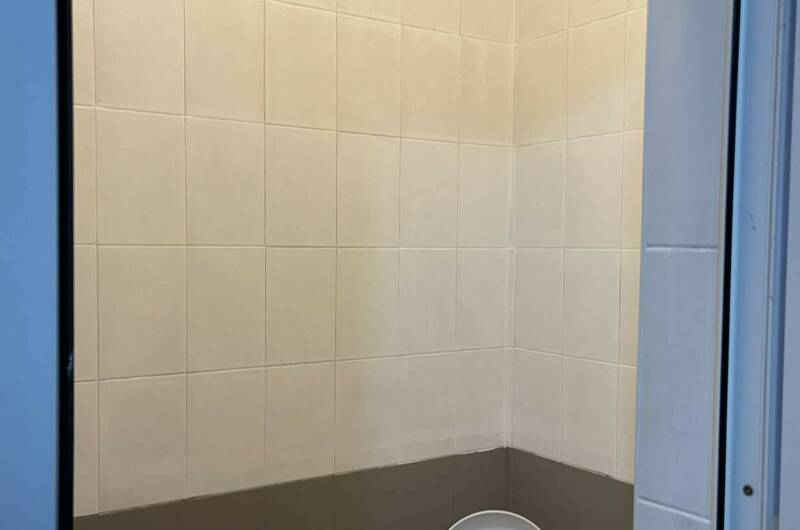 Четырехместный номер с общей кухней на 2 номера