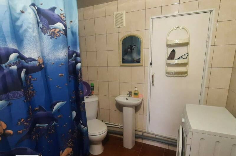 Этаж под ключ из 3 комнат до 12 человек