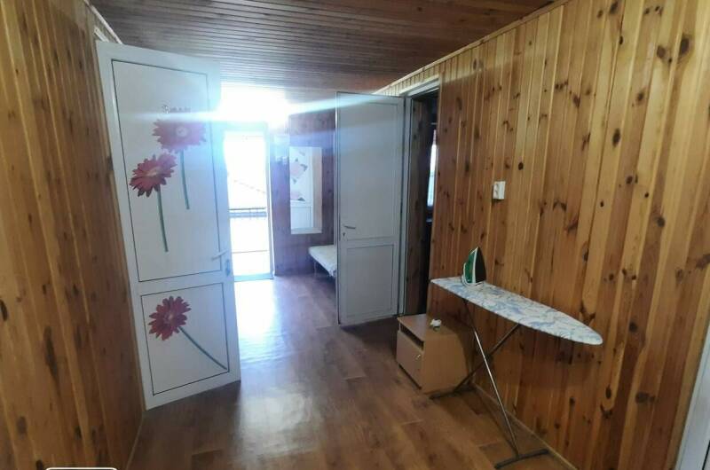 Этаж под ключ из 3 комнат до 12 человек