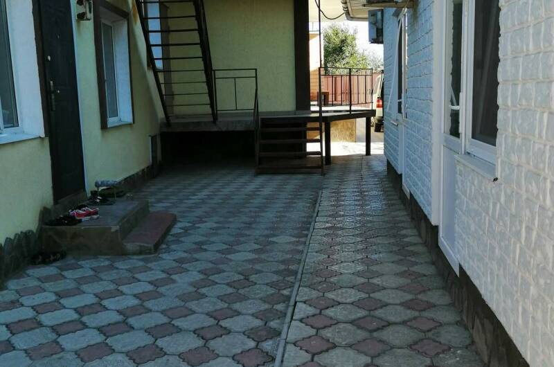 «Эконом» на 3 этаже с общей кухней и санузлом