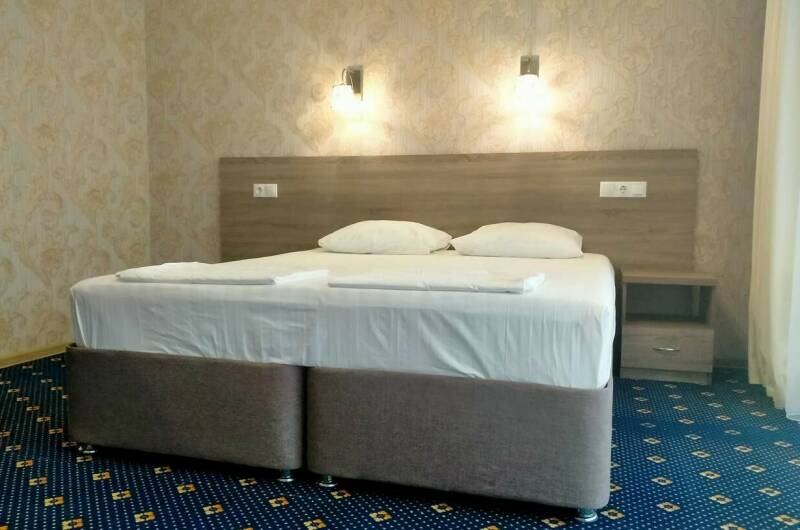 2-х местный «Стандарт» с видом на горы и бассейн