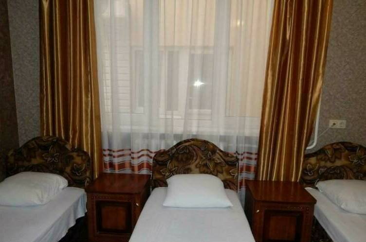 Трёхместный «Полулюкс»