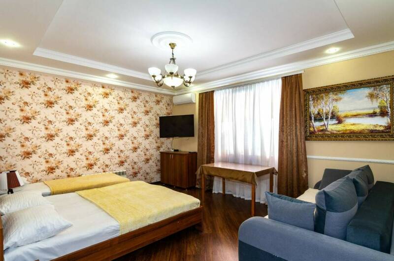 «Апартаменты» с двумя спальнями и кухней