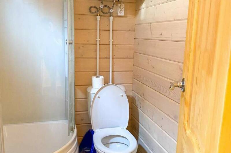 № 1 Домик на 4−5 человек с видом на озеро