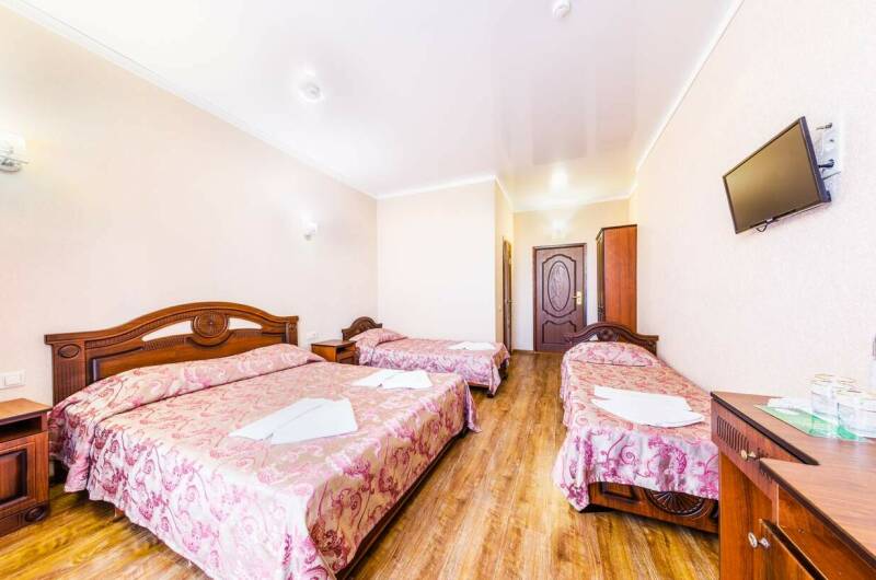 4-местный с балконом