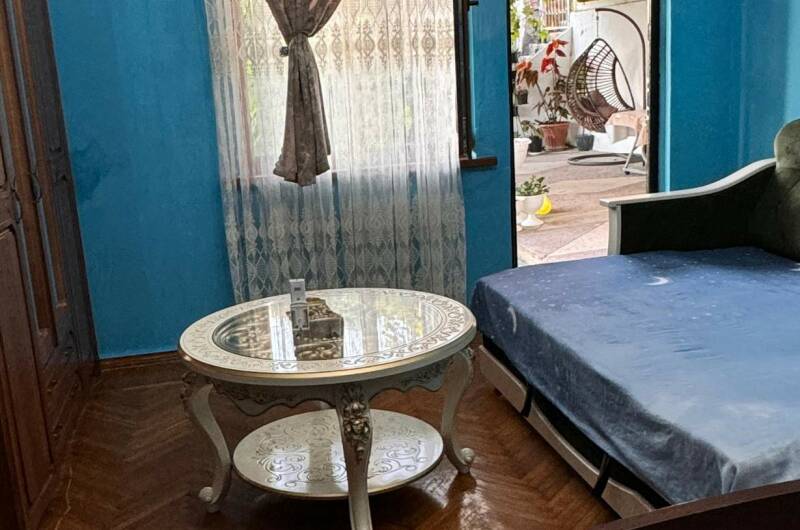 «Эконом» на троих
