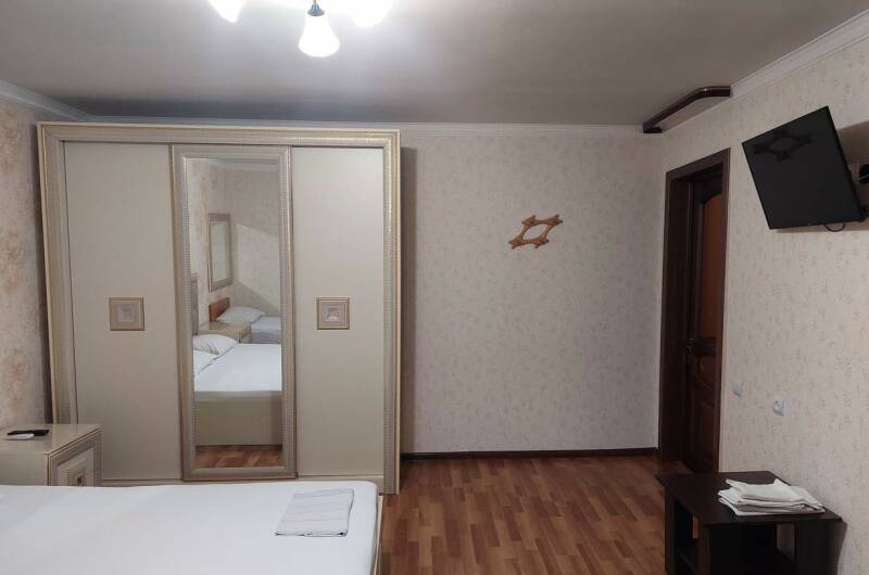 «Стандарт» трёхместный