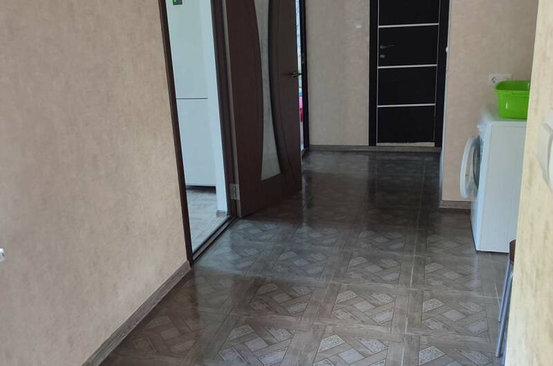 Двухкомнатный с кухней