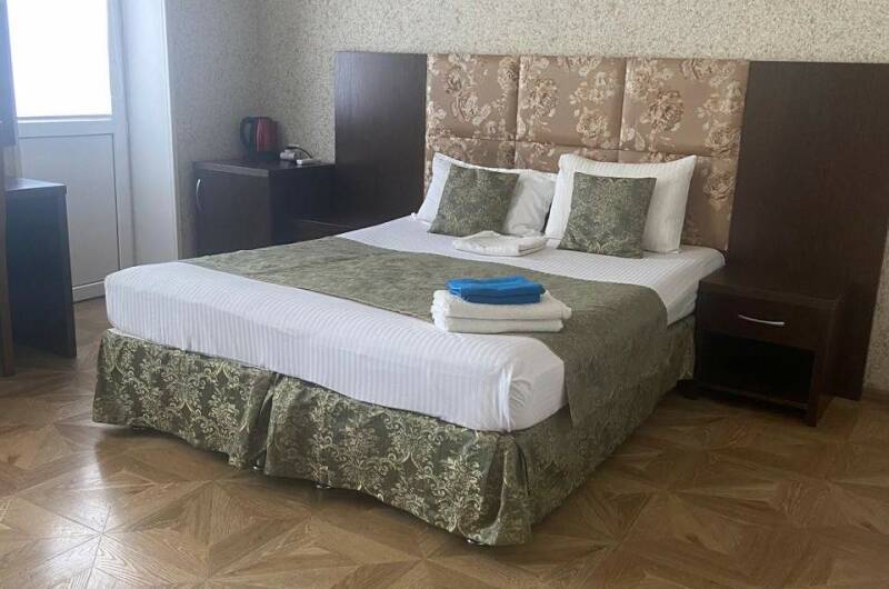 Четырехместный Комфорт с балконом