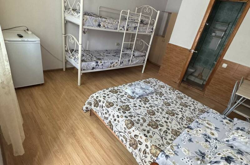 Номер с удобствами на 4 человека