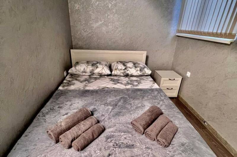 «Стандарт» с двуспальной и односпальной кроватями