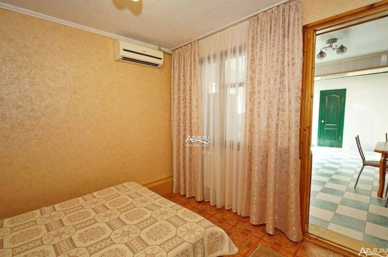 Двухкомнатный с террасой и кухней в номере