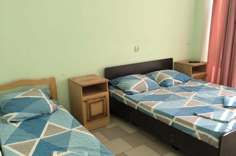 Трехместный номер с видом на море