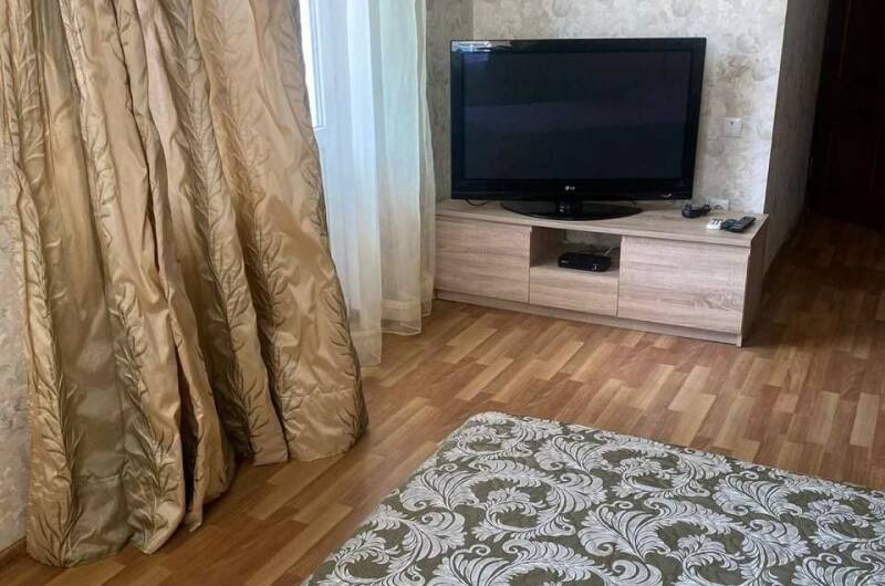 2х комнатный с кухней до 7 чел