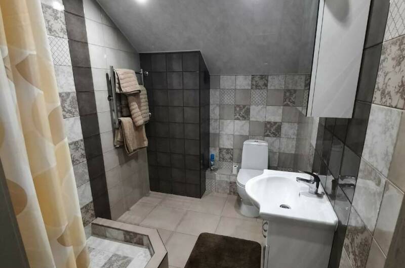 «Полулюкс» с лоджией