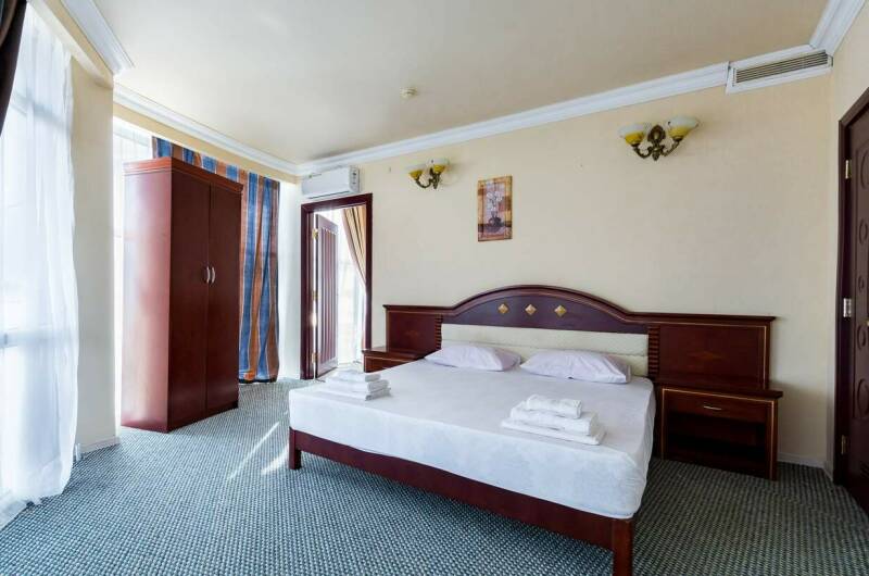 Апартаменты на 2−6 человек